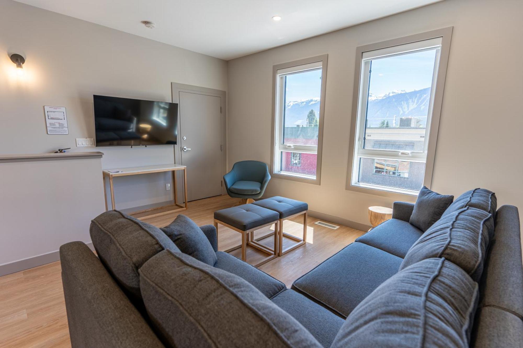 Basecamp Suites Revelstoke Ruang foto