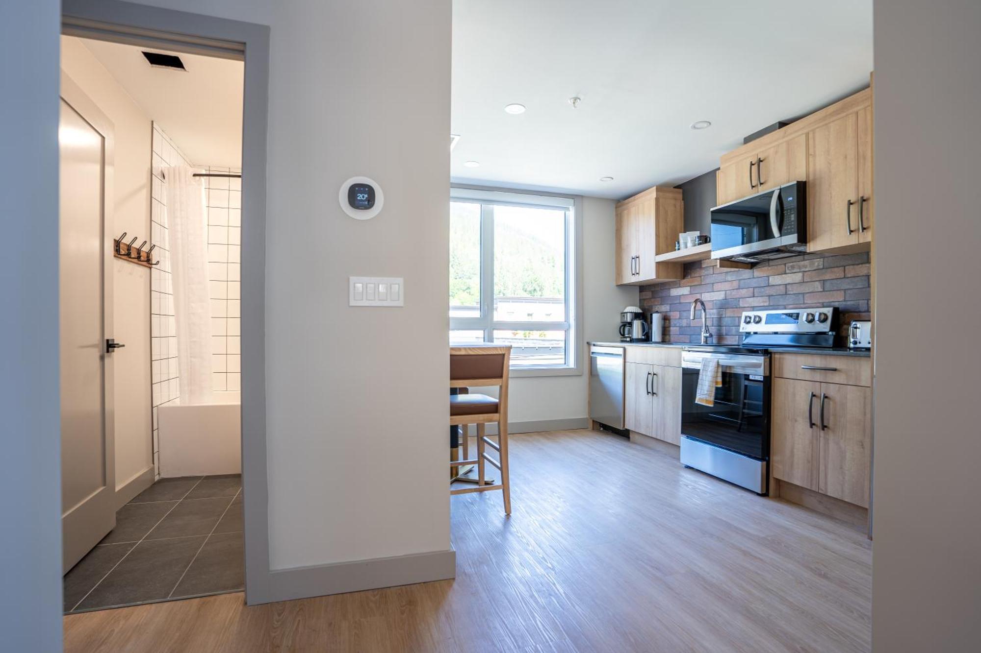 Basecamp Suites Revelstoke Ruang foto